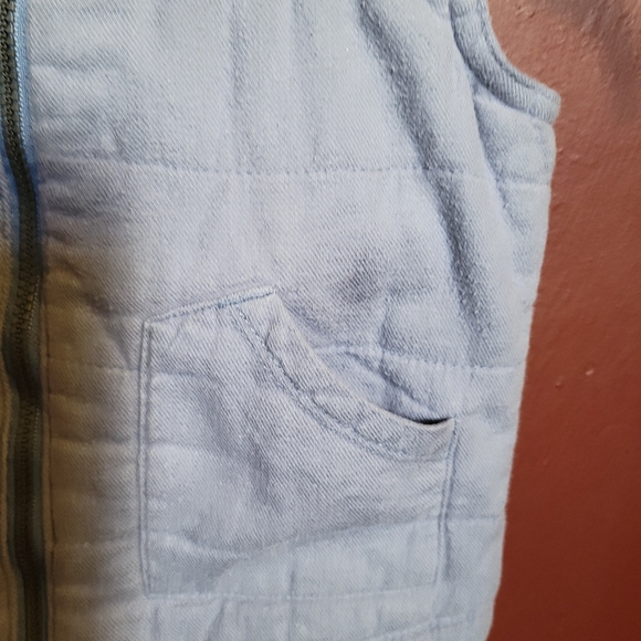 Carter's Vest 18-mts/ Puma top 2T - Picture 5 of 15